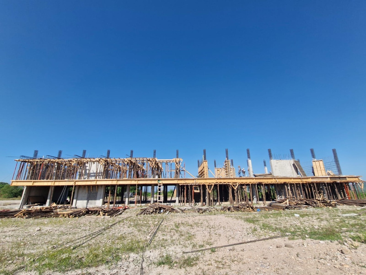  CONSTRUCCIÓN DEL EDIFICIO DE LA UPES EN ESCUINAPA